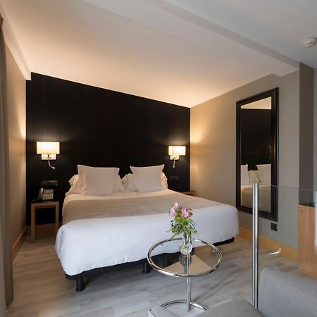 Hotel Plaza A Coruna Luaran gambar