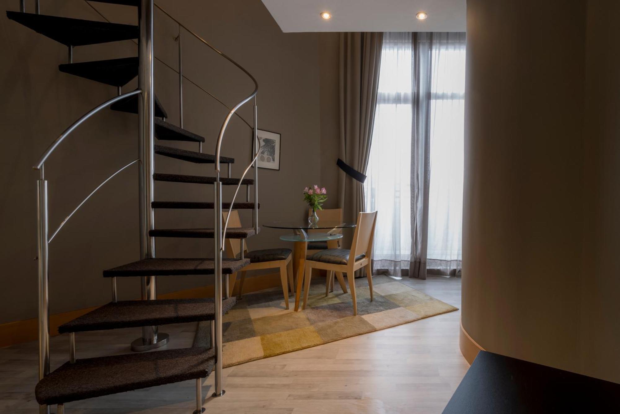 Hotel Plaza A Coruna Luaran gambar